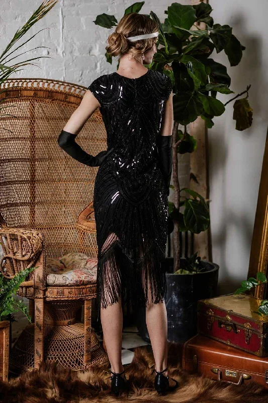 1920s-sequin-beaded-fringed-dress