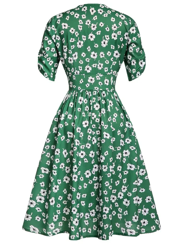 1940s-green-floral-v-neck-dress