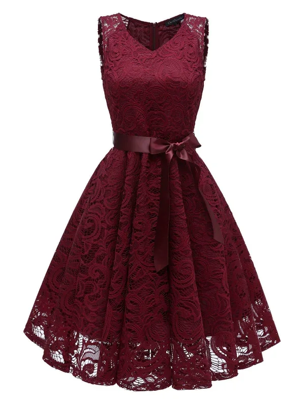 1950s Lace V Neck Bow Dress