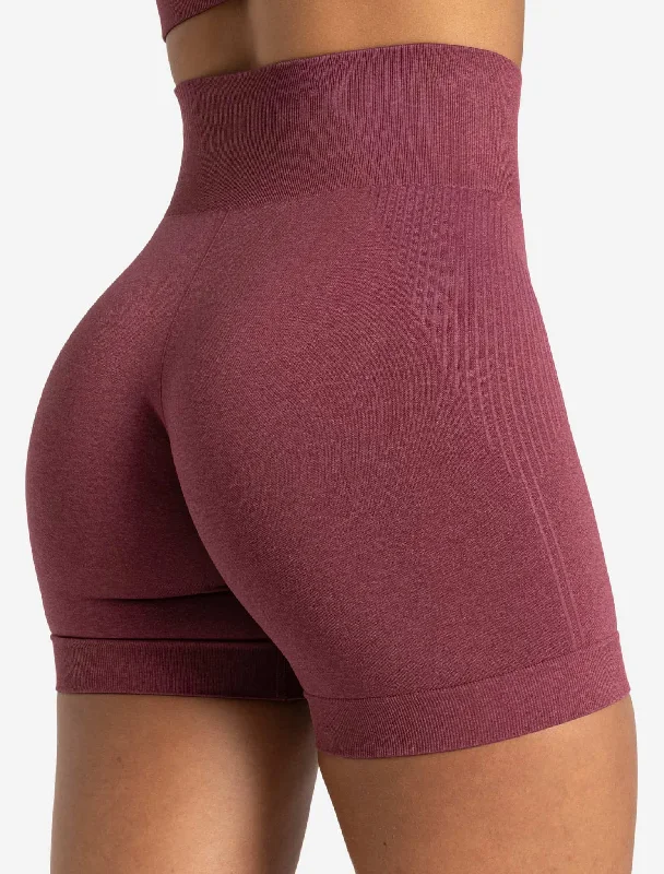 adapt-2-0-seamless-shorts-magenta