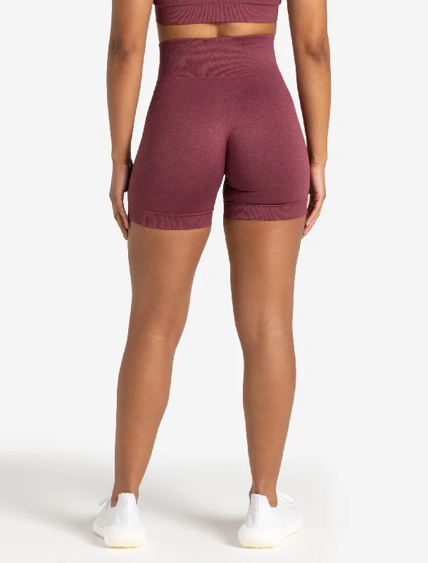 adapt-2-0-seamless-shorts-magenta