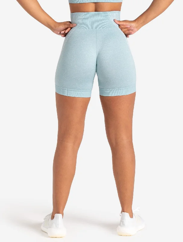 adapt-2-0-seamless-shorts-sky-blue