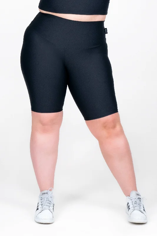 black-long-shorts-high-waisted-performance-r2w