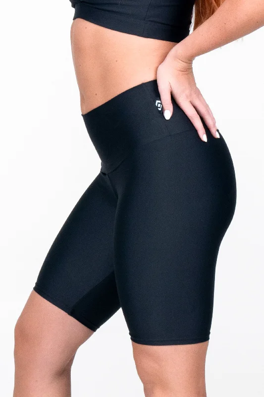 black-long-shorts-high-waisted-performance-r2w