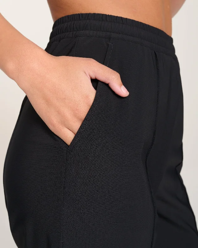 black-players-womens-pant