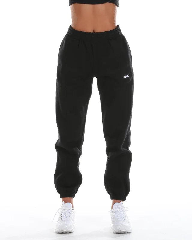 classic-trackpants-black