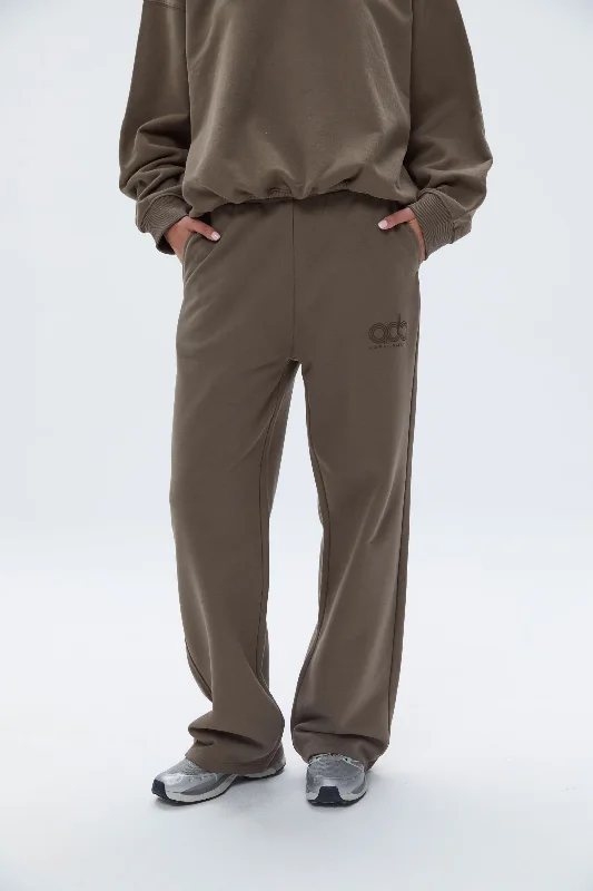 graphic-straight-leg-sweatpants-cocoa-brown