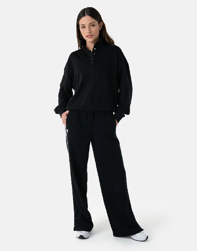 kin-snap-joggers-in-black-ss24