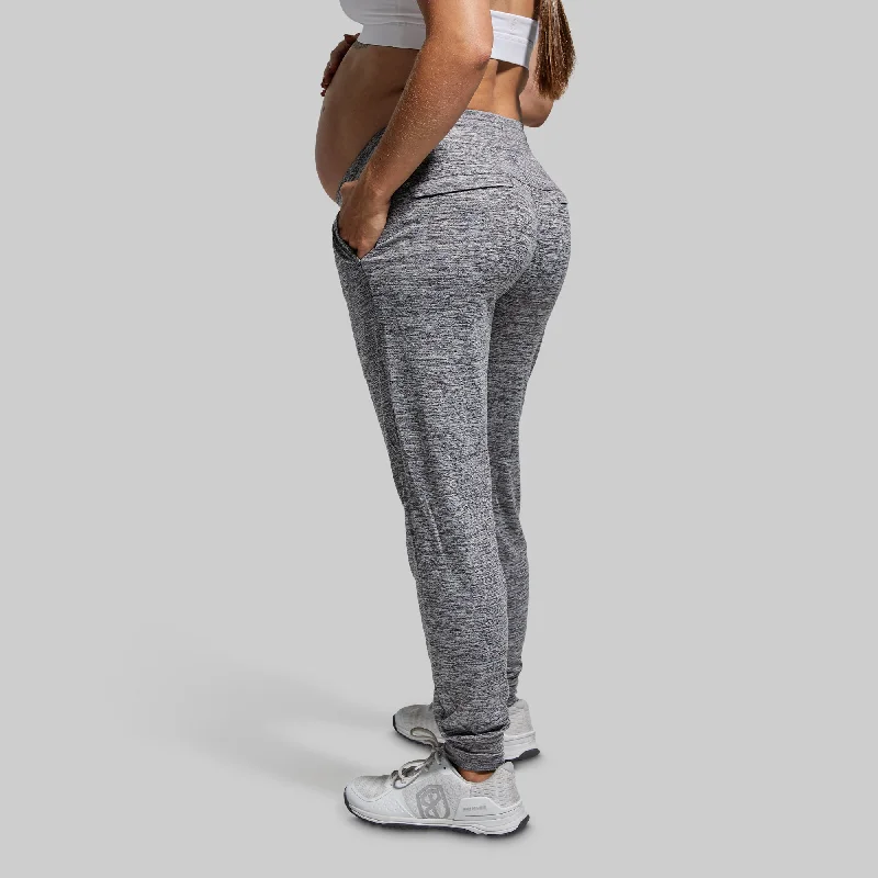 maternity-rest-day-athleisure-jogger-heather-grey