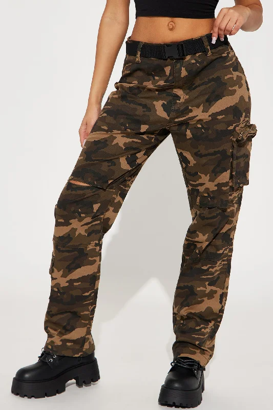 operation-cargo-joggers-camouflage