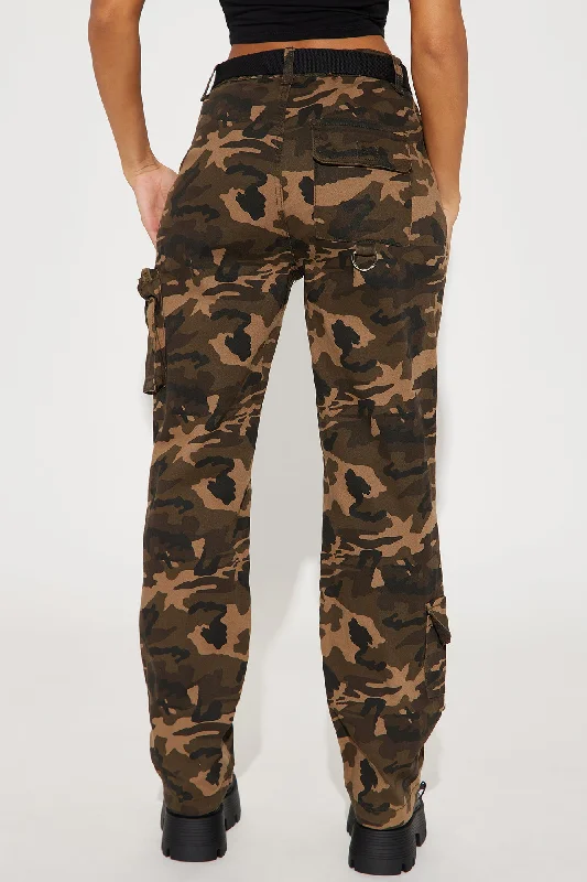 operation-cargo-joggers-camouflage