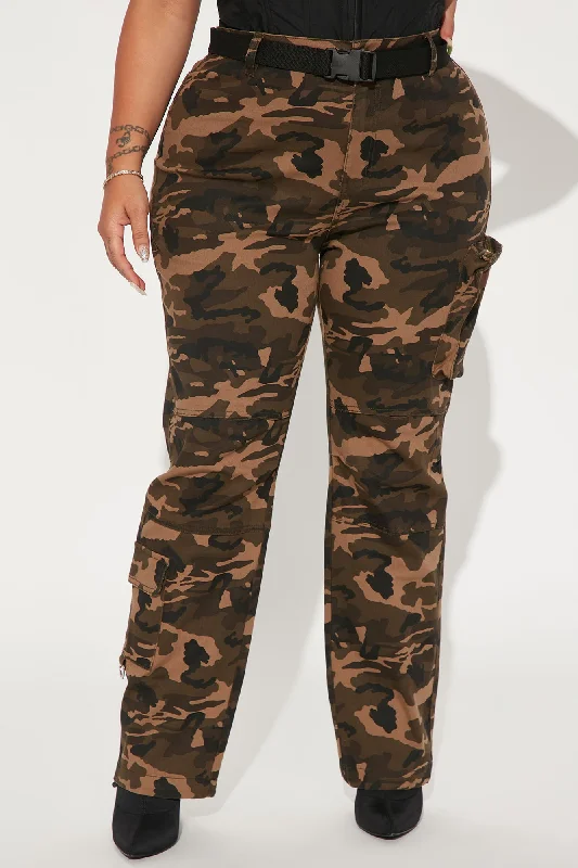 operation-cargo-joggers-camouflage