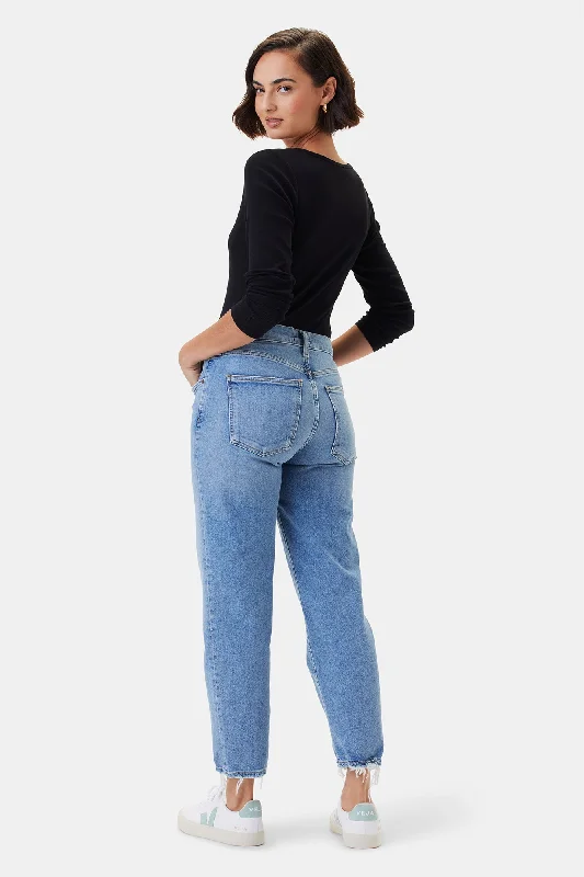 agolde-kye-mid-rise-straight-crop-jean-forseen