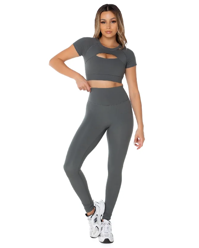 aura-scrunch-leggings-cloud-grey