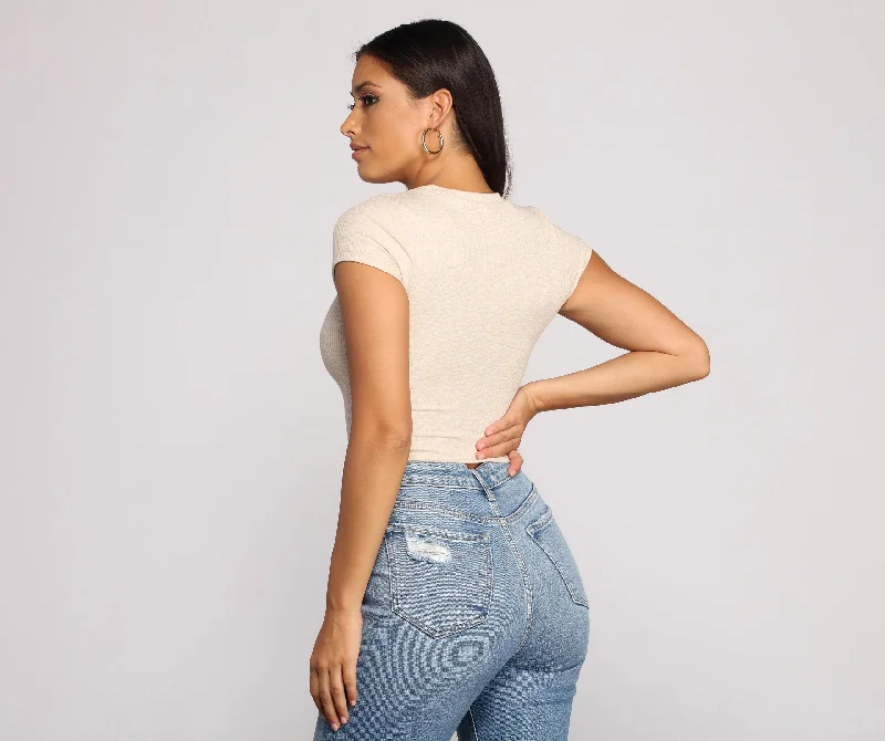 basic-is-better-crew-neck-crop-top-060020539200