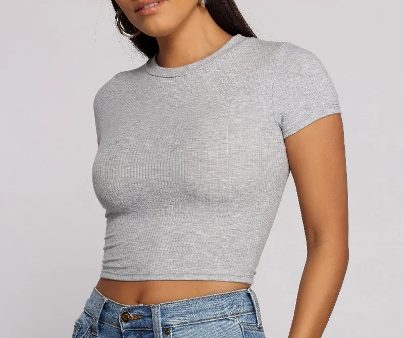 basic-is-better-crew-neck-crop-top-060020539200