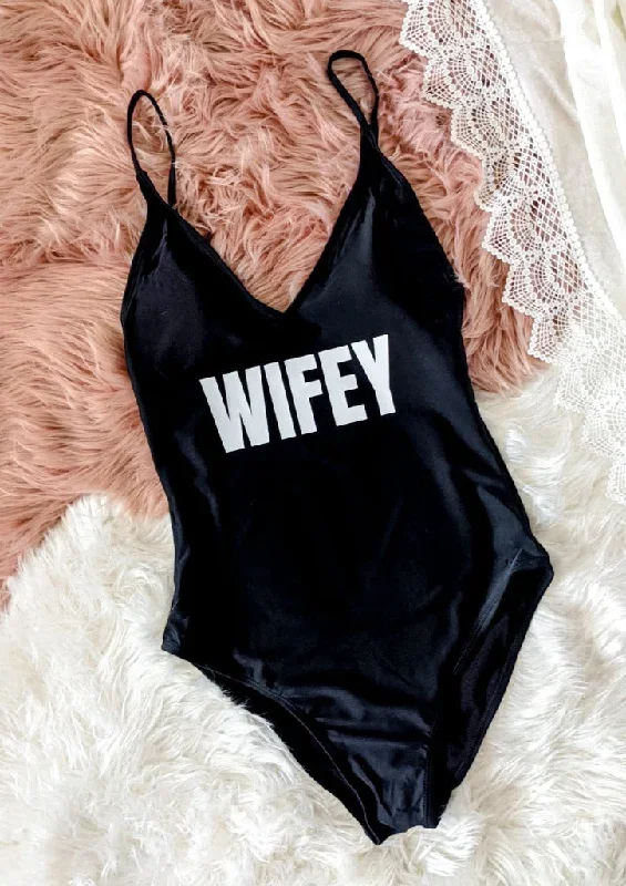 bold-wifey