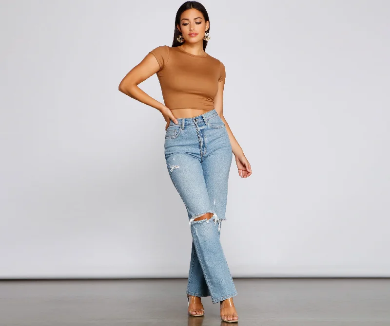 casual-must-have-crew-neck-crop-top-060020954001