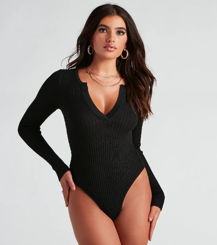 confident-chick-v-neck-bodysuit-060051490001