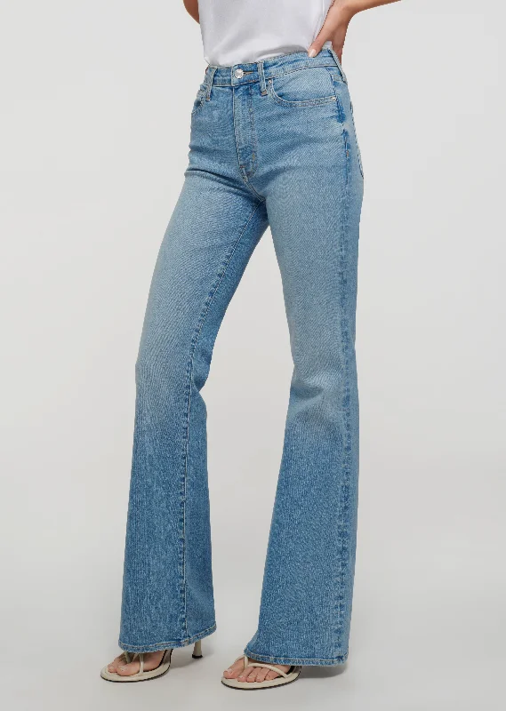 crosby-high-rise-flare-jeans-chatham-light