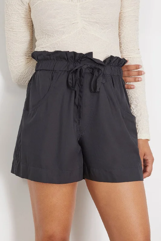 hidea-short-in-faded-black