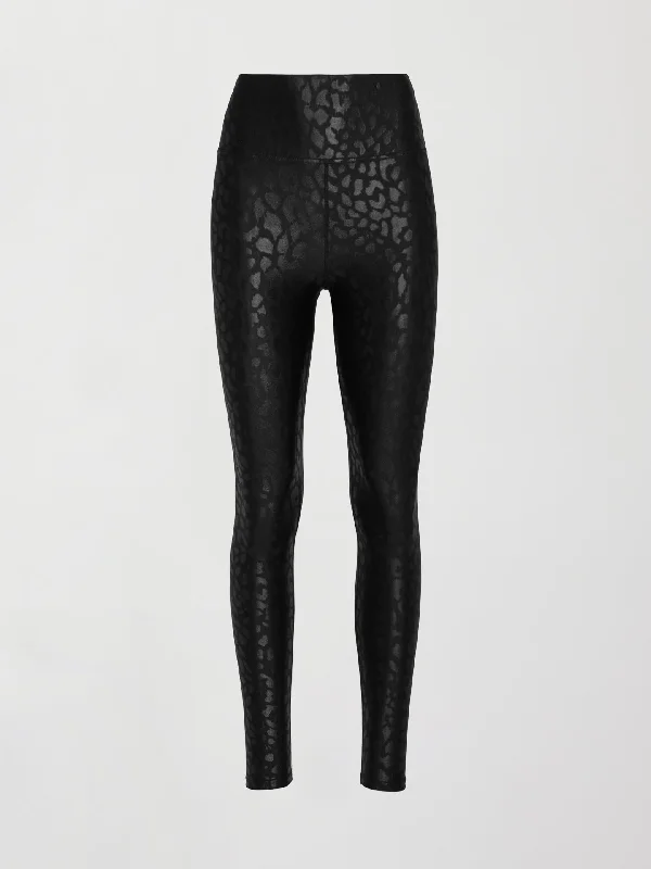 high-rise-7-8-legging-in-leopard-takara-shine-black