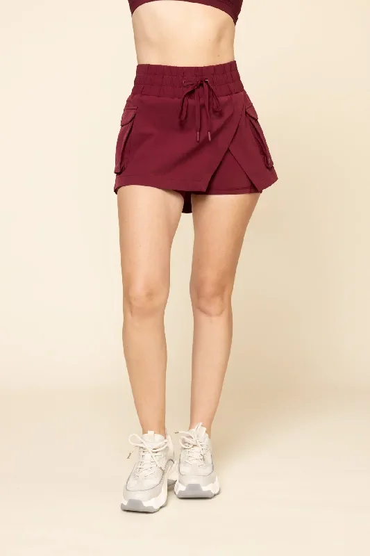 hiking-superskort-crimson