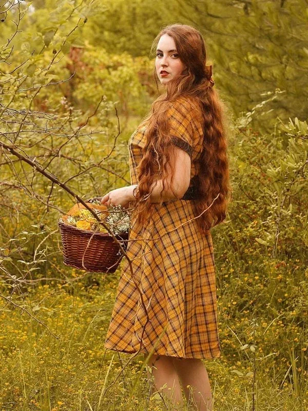 mustard-1950s-plaid-belt-swing-dress