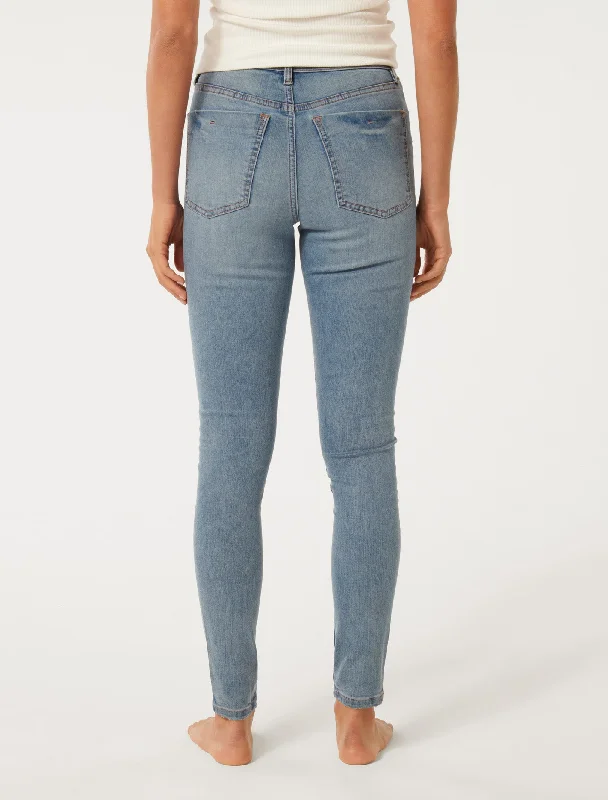 nala-mid-rise-skinny-jeans-28586301