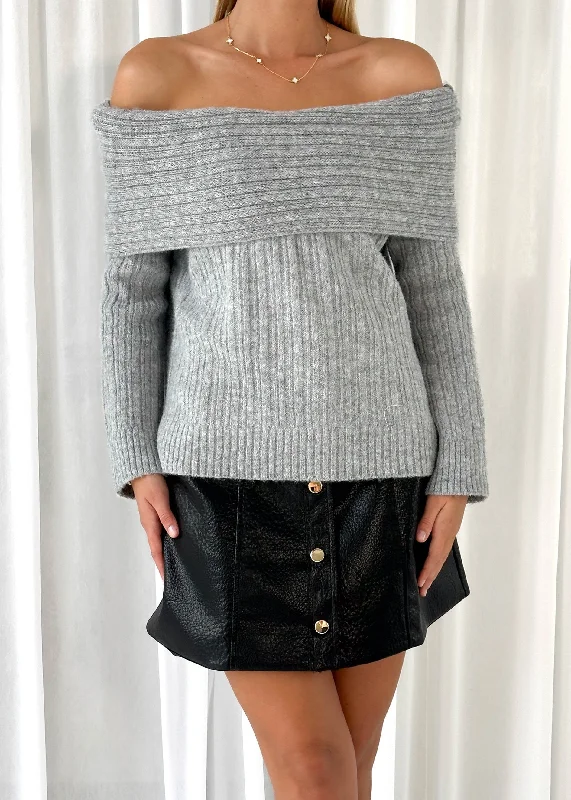 natlie-off-shoulder-sweater-grey