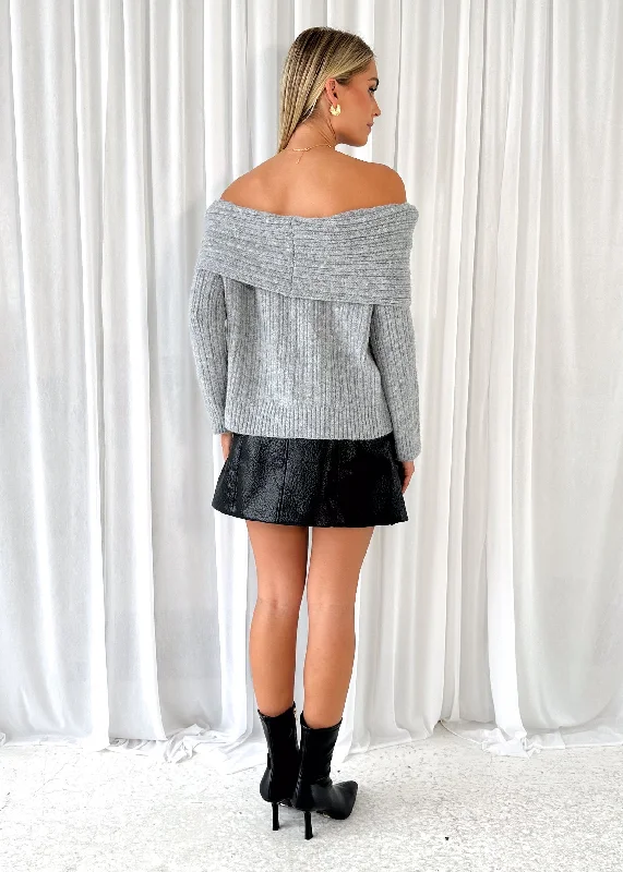 natlie-off-shoulder-sweater-grey