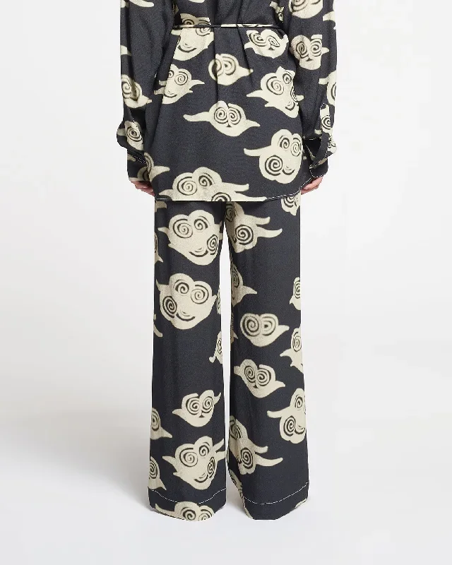 nw24sspa03899-brenda-printed-crepe-pants-cloud-black-creme