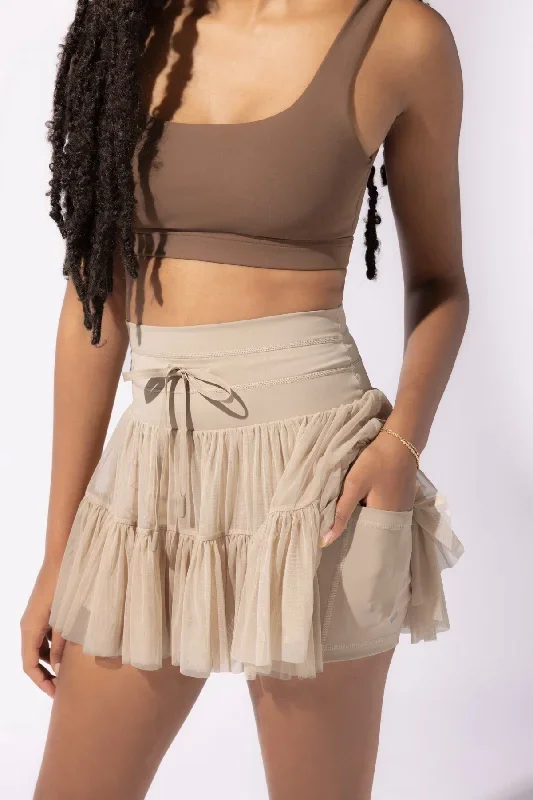 pirouette-tiered-skort-with-pockets-cafe-au-lait