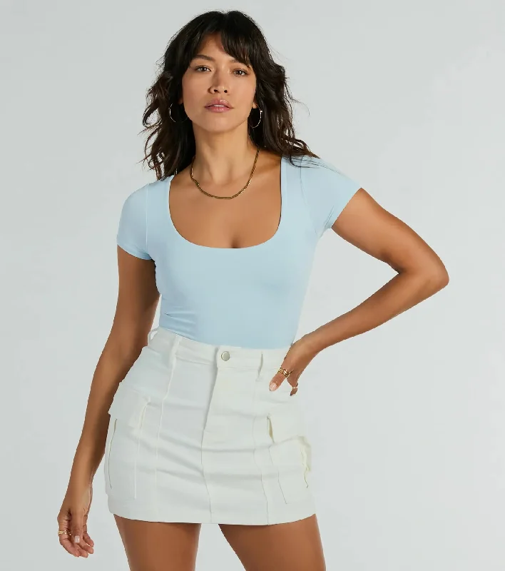 smooth-silhouette-scoop-neck-short-sleeve-bodysuit-060021752010