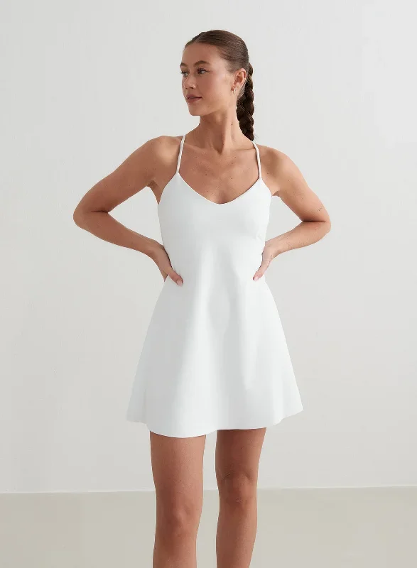 white-sense-strap-dress