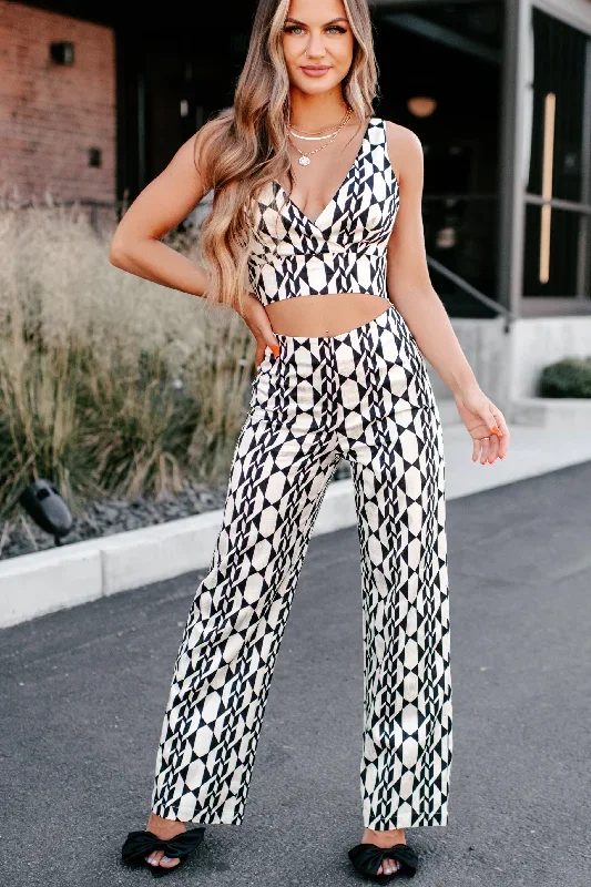 you-know-you-want-it-geometric-two-piece-pant-set-ivory-black